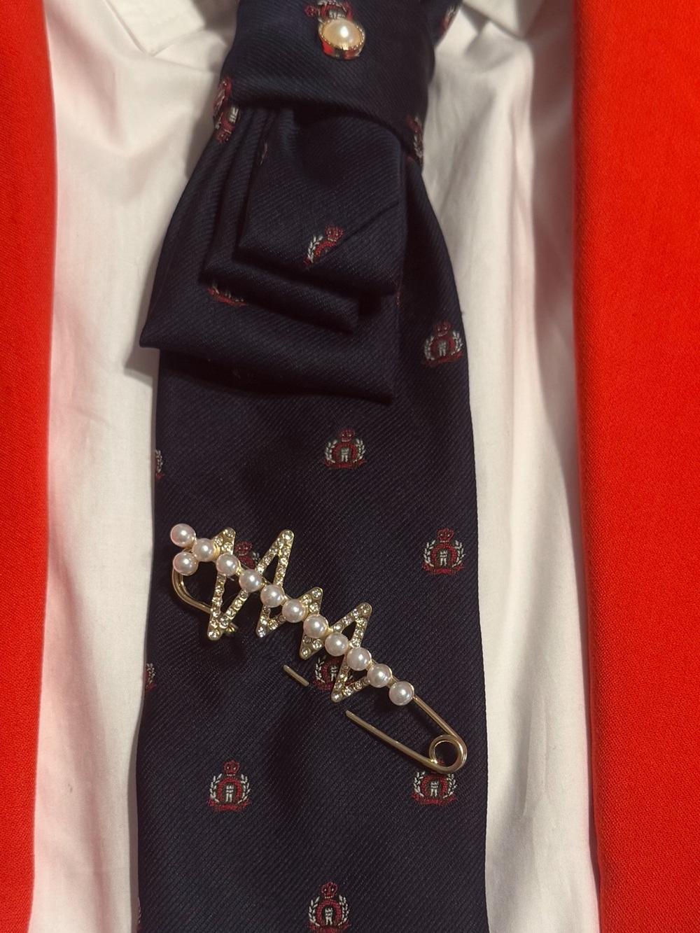 Elegant Pearl & Crystal Safety Pin Brooch - Gold